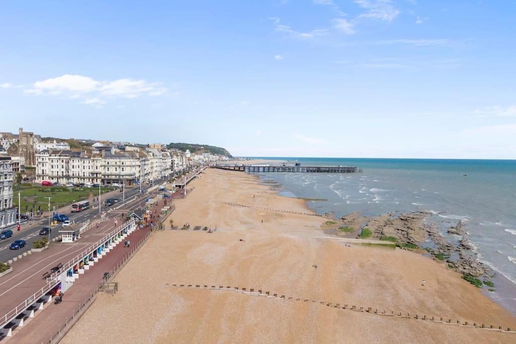 Luxurious Victorian, A Few Minutes From The Beach - Sleeps 2 Adults And Up To 3 Children Apartamento St Leonards-on-Sea Exterior foto