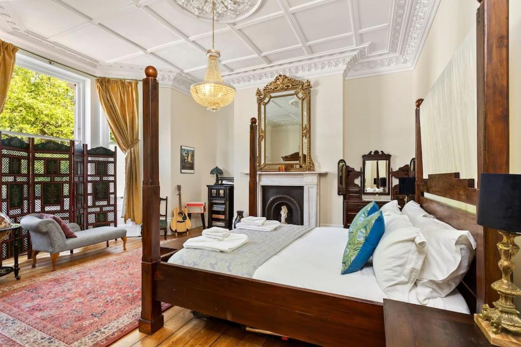 Luxurious Victorian, A Few Minutes From The Beach - Sleeps 2 Adults And Up To 3 Children Apartamento St Leonards-on-Sea Exterior foto